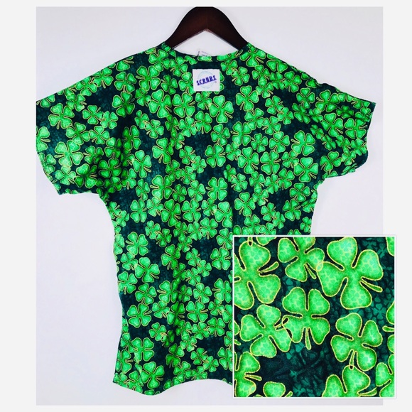 S.c.r.u.b.s. scrubs Top Clover St. Patrick Irish - Picture 1 of 7